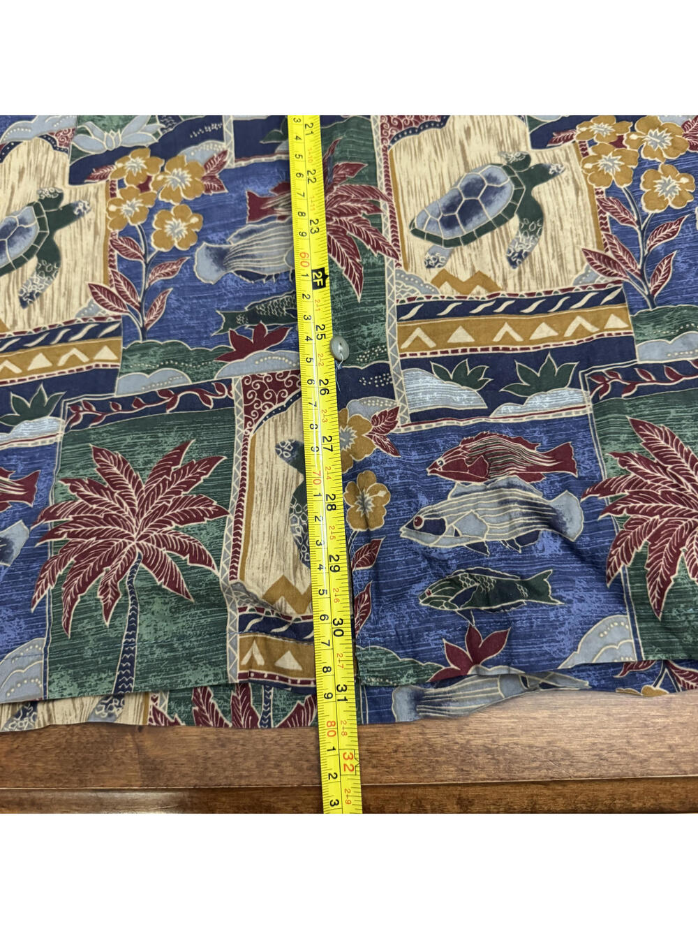 Tori Richard XL Hawaiian Shirt Vintage Island Print Cotton Aloha Made in USA - Picture 6 of 6
